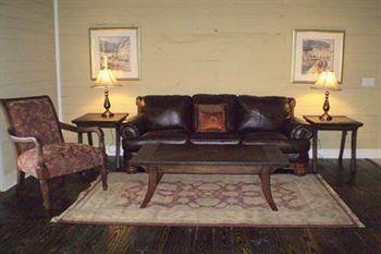 Creekside Lodge Dadeville Екстериор снимка